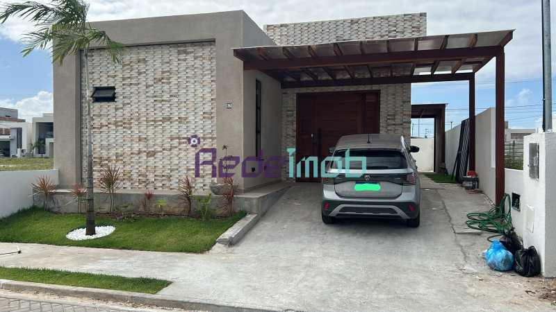 Casa em Condomínio : / Residencial / Barra dos Coqueiros